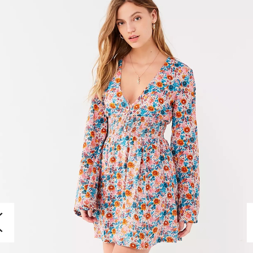 Urban Outfitters Elise Smocked-Waist Mini Dress Sz M